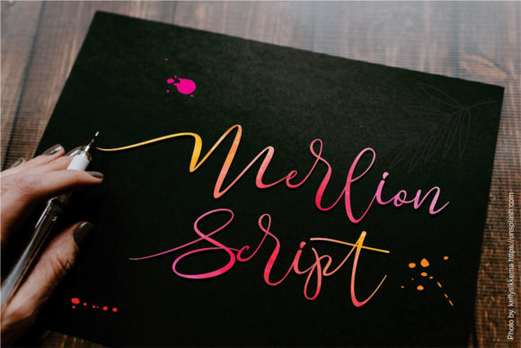 Merlion: Where Timeless Calligraphy Meets Modern Design